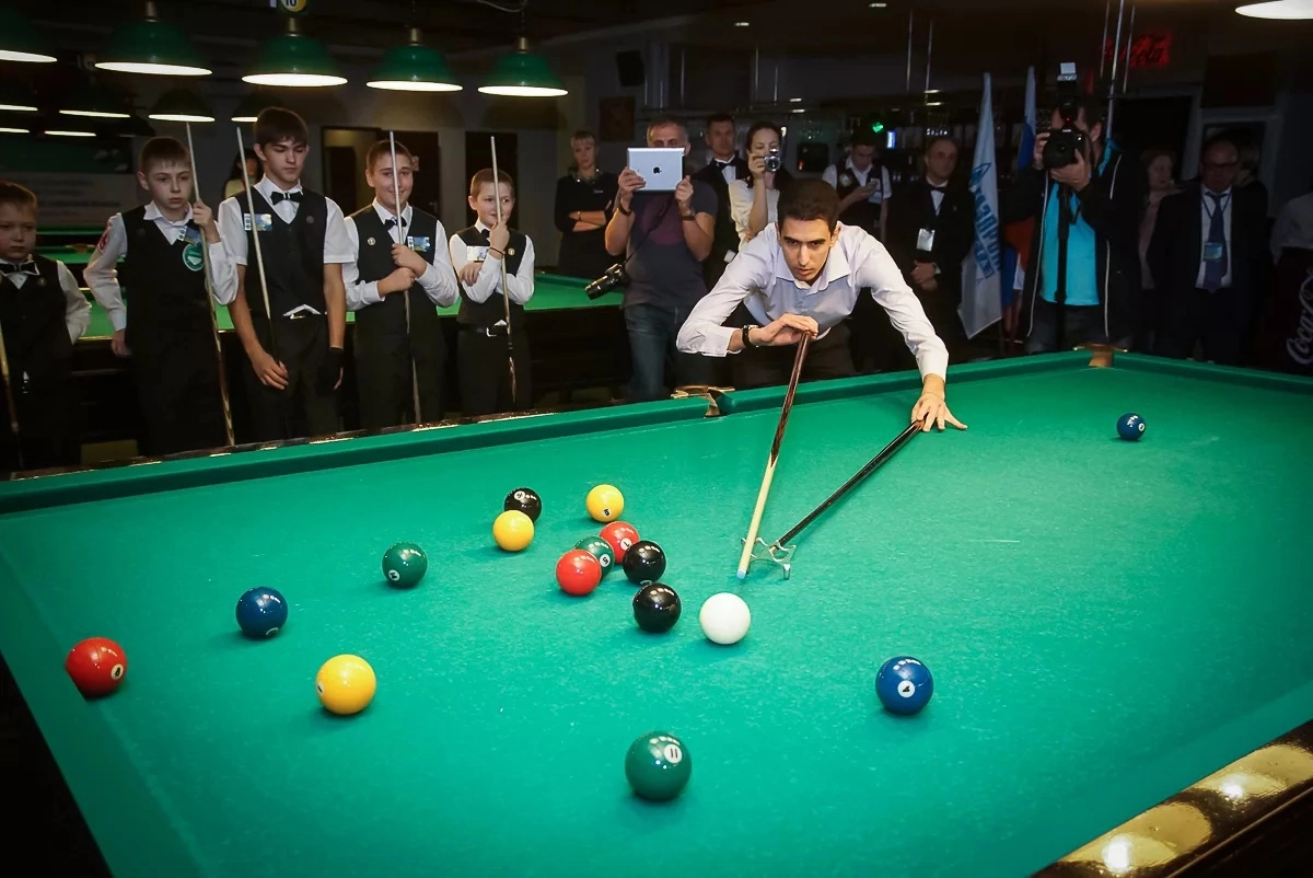 Бильярдный клуб "Алекс"