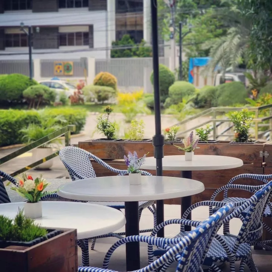 Кафе Cafe Des Amis в Себу: Французская кухня 🍷, French Cuisine , Кафе, Cafe,
