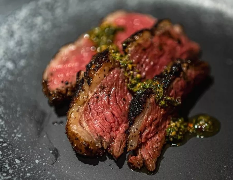 Ресторан The Weekend в Себу: Еда, Стейки, Ресторан,