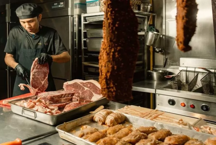 Ресторан The Weekend в Себу: Еда, Стейки, Ресторан,