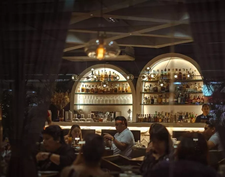 Ресторан The Weekend в Себу: Еда, Стейки, Ресторан,