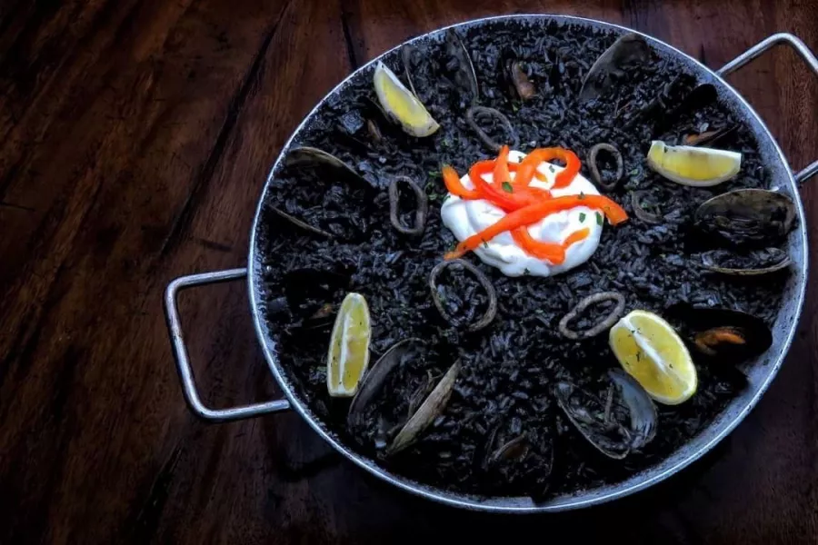 Ресторан Gorliz Tapas Y Vinos в Себу: Еда, Ресторан,