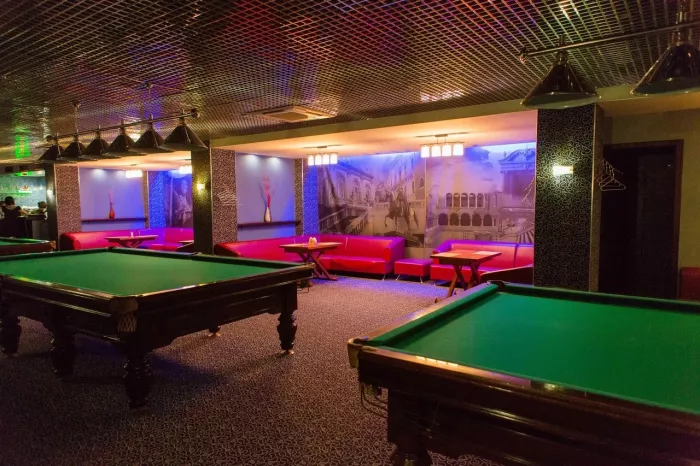 Бильярдный клуб "Золотой шар"