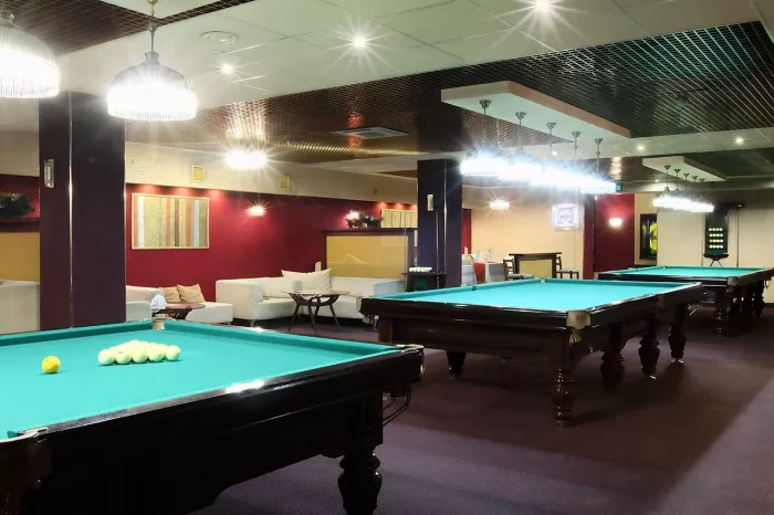 Бильярдный клуб "Золотой шар"