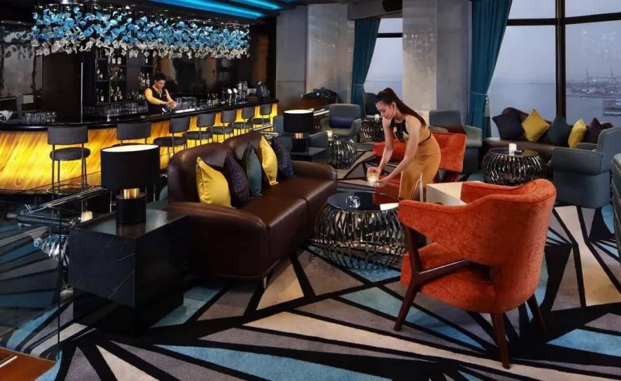 Отель Diamond Manila в Манила: Отель 🏨 , Hotel, 5 звёзд , 5 stars,