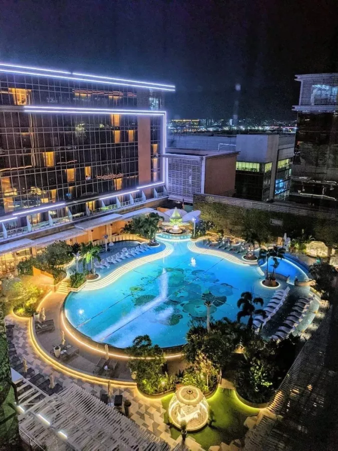 Отель Hilton Manila в Манила: Hotel, 5 звёзд , 5 stars, Отель,