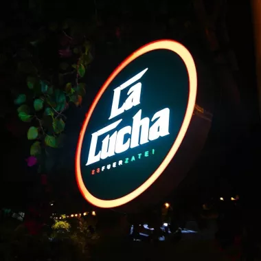 Кафе «La Lucha Taqueria»