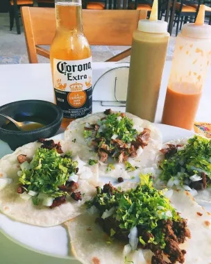 Кафе «La Lucha Taqueria»