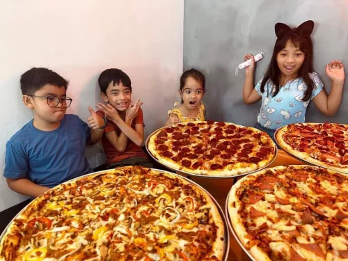 Пиццерия Big Three Pizza  в  Себу