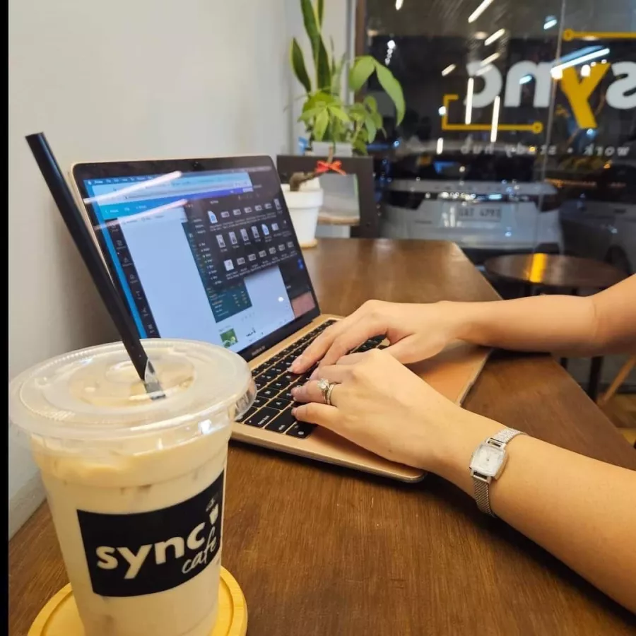 Коворкинг Sync Work + Study Hub в Себу: Хобби, Кофе,