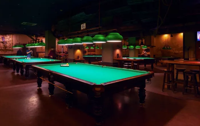 Бильярдный клуб "Бермудский треугольник"