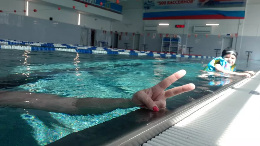 Крытый плавательный бассейн Акваклуб в Ульяновске: Детям, Бассейн, Плавание,