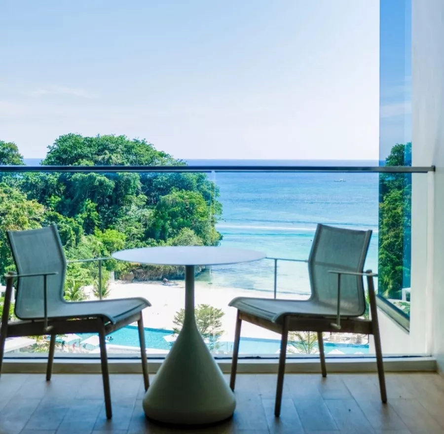 Отель Crimson Resort and Spa Boracay в Боракай: Hotel, Swimming pool , Бассейн , Отель,