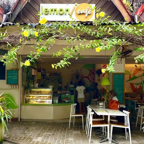 Кафе Lemoni  в  Боракай