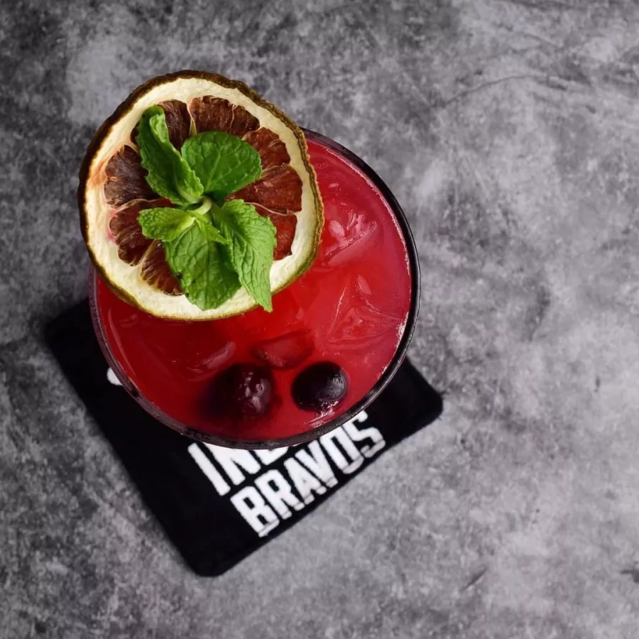 Гастропаб Los Indios Bravos в Боракай: Бар , Паб, Bar, Pub,