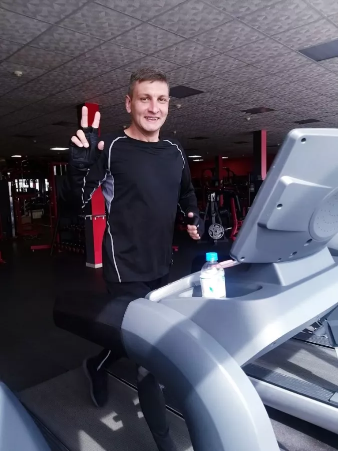 Спортивный зал FIGURA GYM в Ульяновске: Кардиозона, Тренажёрный Зал, Солярий, Сауна, Кроссфит, Консультация Тренера,