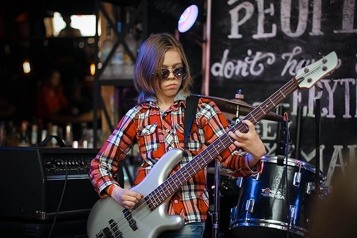 Музыкальная школа Rockway в Калининграде: Музыкальная школа, Студия вокала, Фортепиано, Гитара, Барабаны,