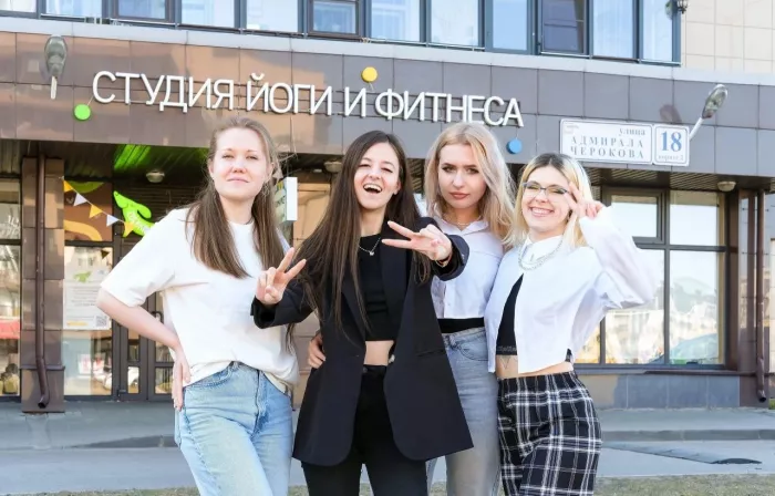 Студия Йоги Собака Мордой Вверх в Санкт-Петербурге