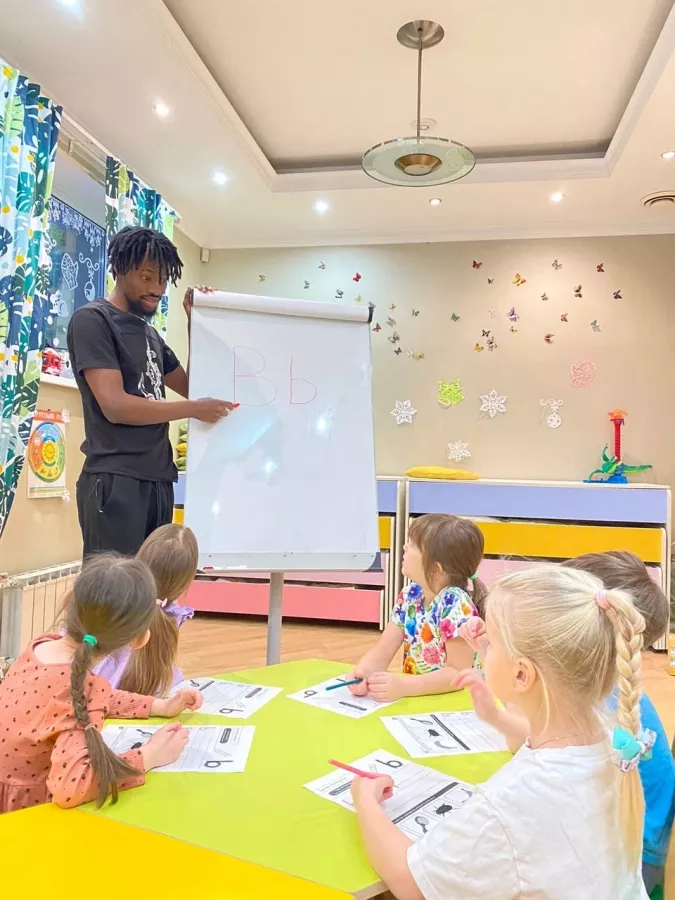 Частный детский сад Smile School в Москве: Ясли, Дети 1+, Садик, Воспитание детей,