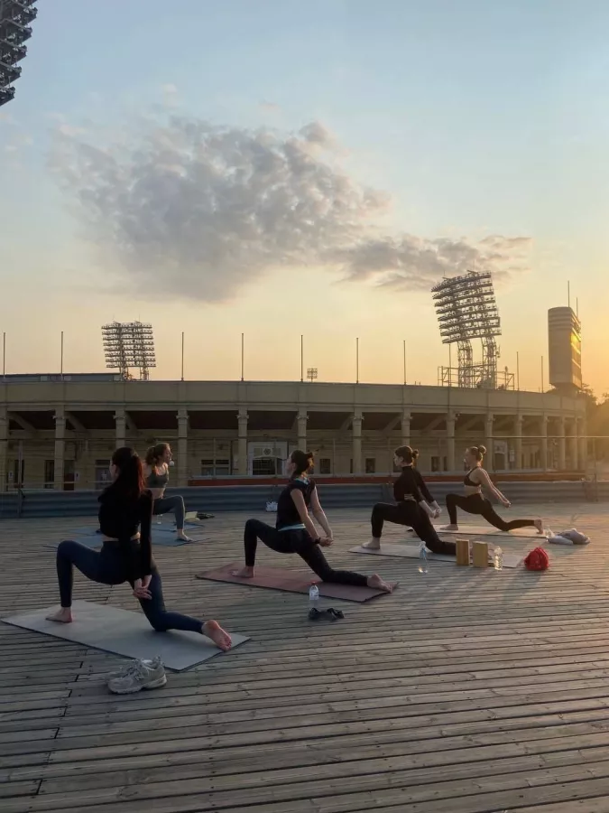 Студия Йоги и Растяжки BUDDA в Санкт-Петербурге: Йога , Растяжка, Yoga, Stretching , Медитация , На открытом воздухе, Open space , Meditation ,