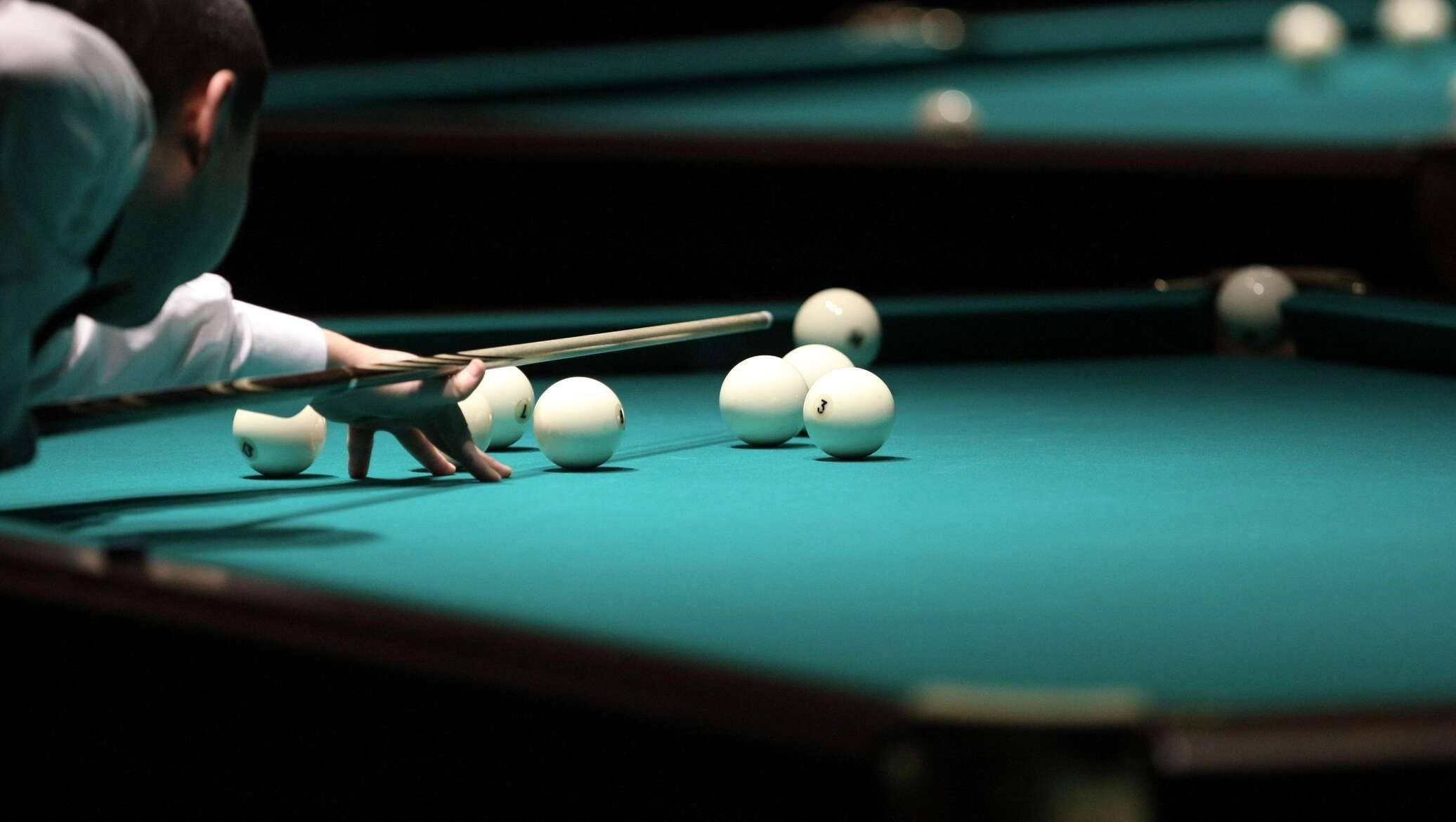 Бильярдный клуб "Фора"