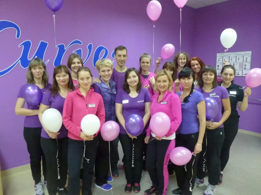 Фитнес-клуб FitCurves в Ульяновске: Консультация Инструктора, Массаж, Аэробика, Стретчинг, Физическое Развитие, Салон красоты,