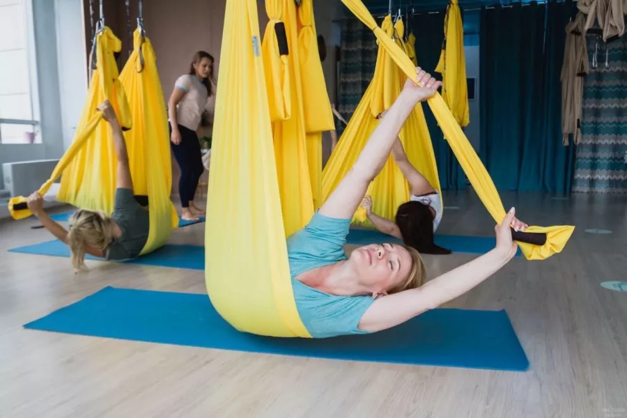 Студия Йоги Fly Yoga в Екатеринбурге: Растяжка, Студия, Медицина,