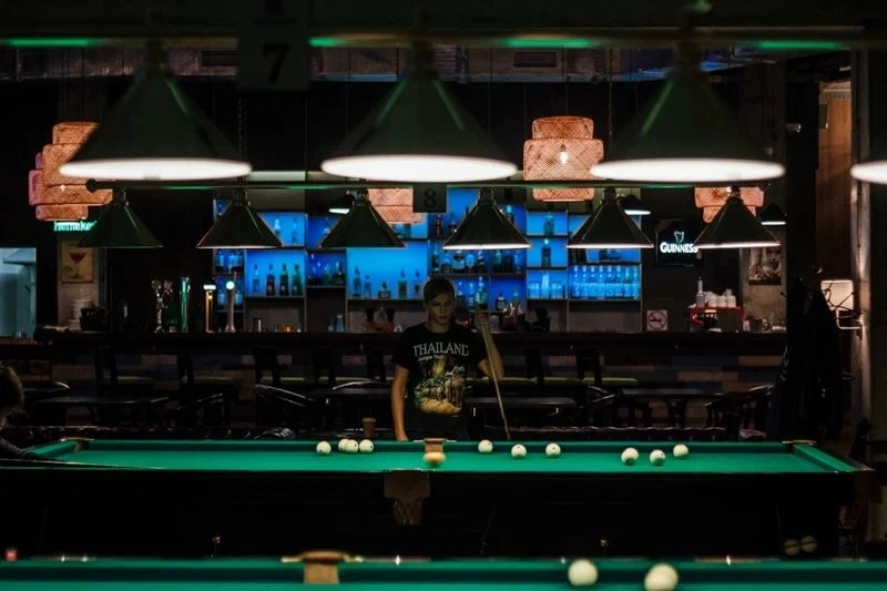Бильярдный клуб Billy's Pub в Владивостоке: Русский Бильярд, Игра, Турнир, Пул,