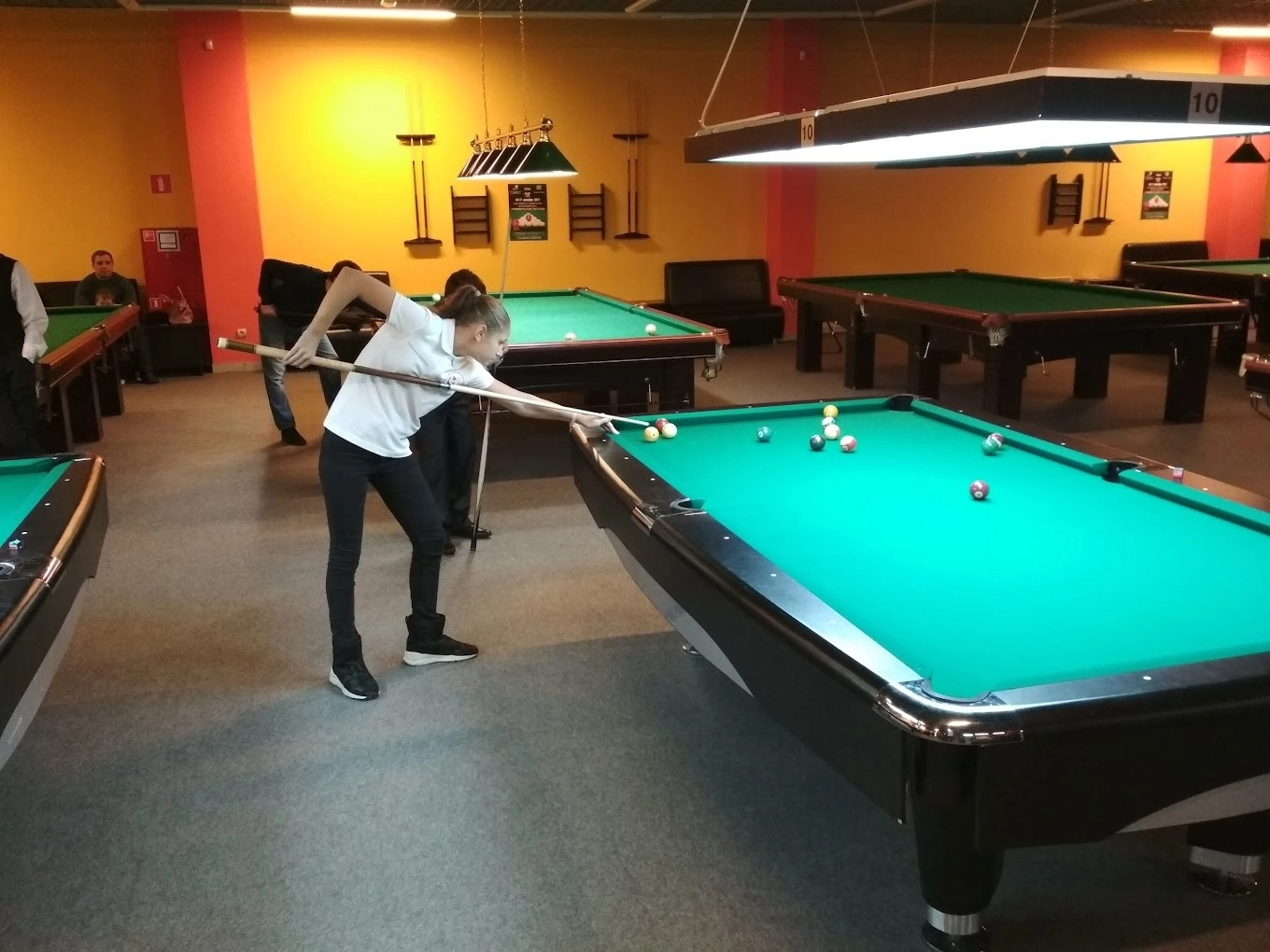 Бильярдный клуб "Пирамида"