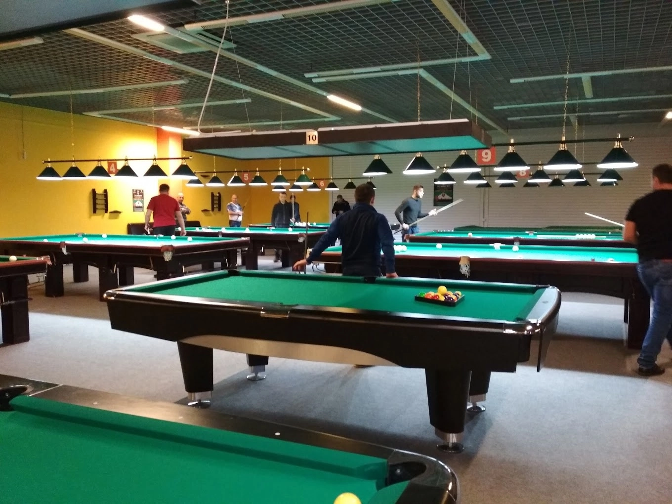 Бильярдный клуб "Пирамида"