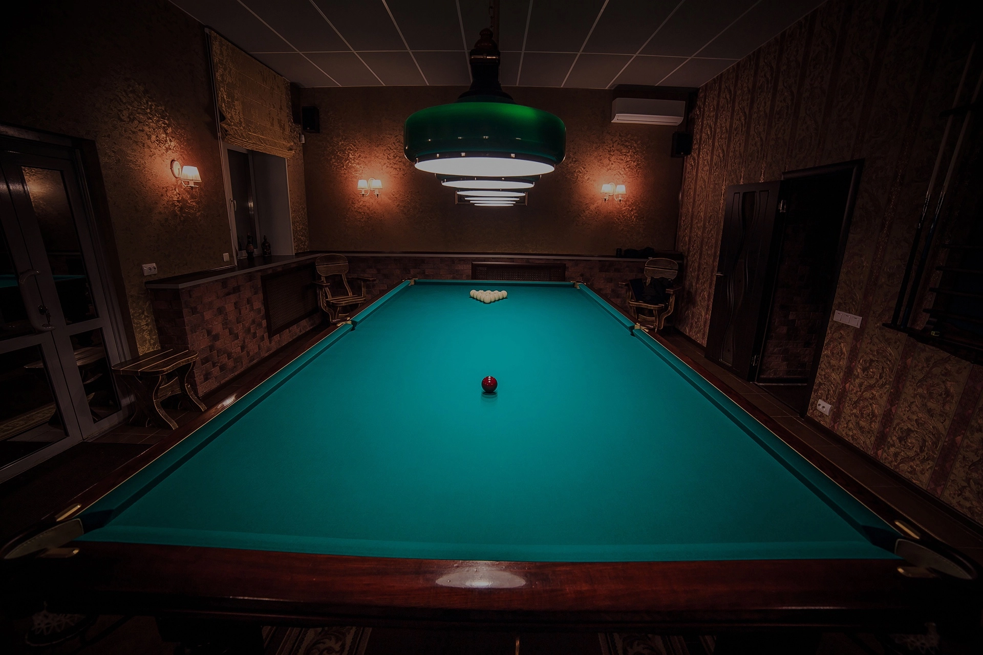 Бильярдный клуб "Кураж"