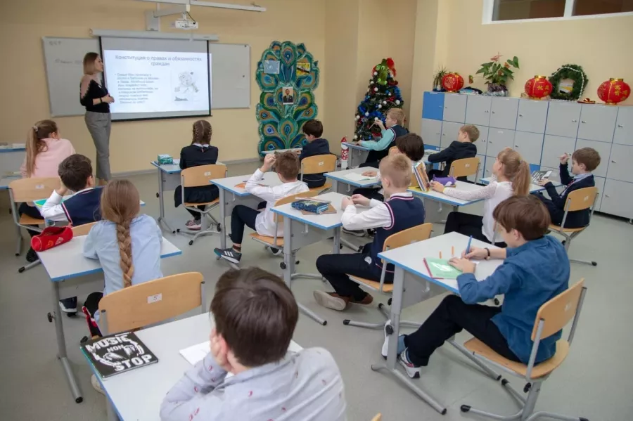 Частный детский сад Leaders International School в Москве: Ясли, Дети 1+, Садик, Воспитание детей,