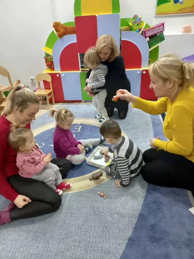 Детский клуб Ангелочек в Санкт-Петербурге: Ясли, Дети 1+, Садик, Воспитание детей,