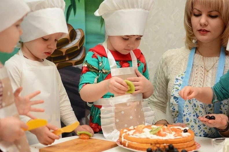 Частный детский сад Весёлые зайчики в Санкт-Петербурге: Ясли, Дети 1+, Садик, Воспитание детей,