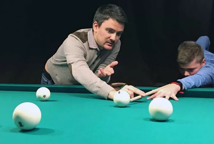 "Бильярдный клуб"