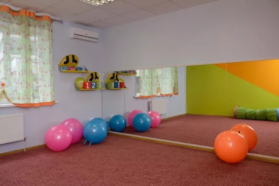 Логопедический частный детский сад "Жу жа"
