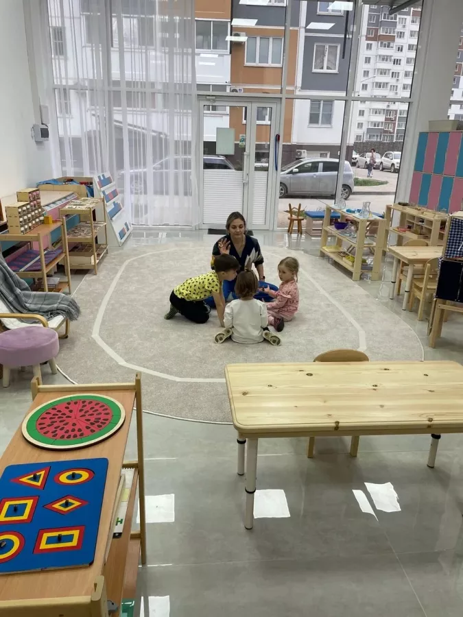 Детский сад Casa dei Bambini в Новороссийске: Ясли, Дети 1+, Садик, Воспитание детей,