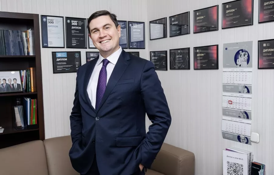 Юридические услуги Солнцев и партнёры в Калининграде: Нотариус, Адвокат , Юрист, Бизнес,