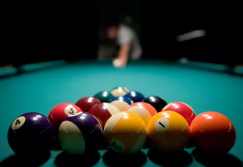 Кутузовский бильярдный клуб  в  Москве
