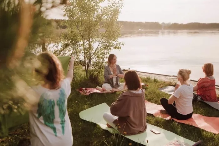 Студия Йоги «Серебряный лотос»