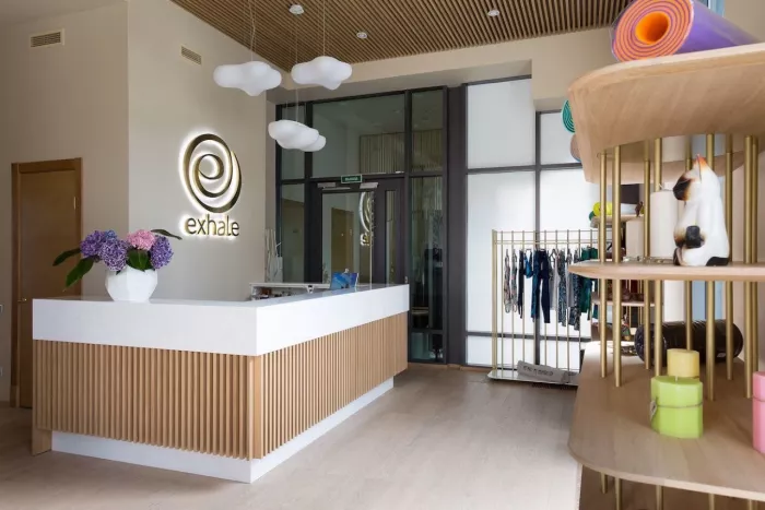 Центр Йоги «Exhale»