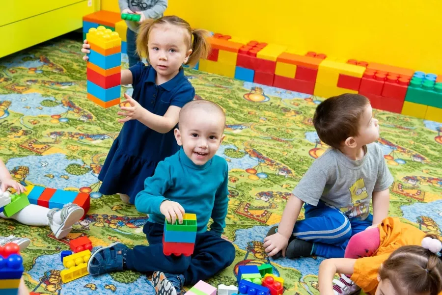Детский сад Kids Play в Казани: Ясли, Дети 1+, Садик, Воспитание детей,