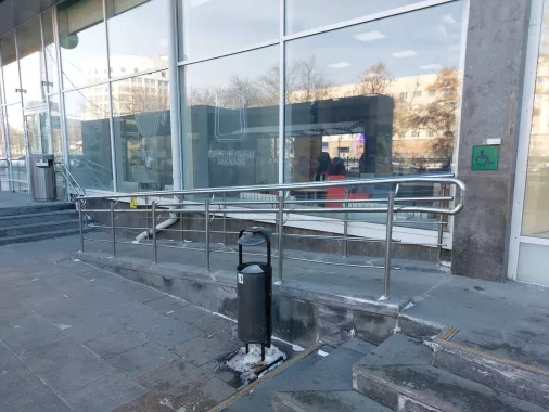 Банк "Сбербанк" на Ленина.