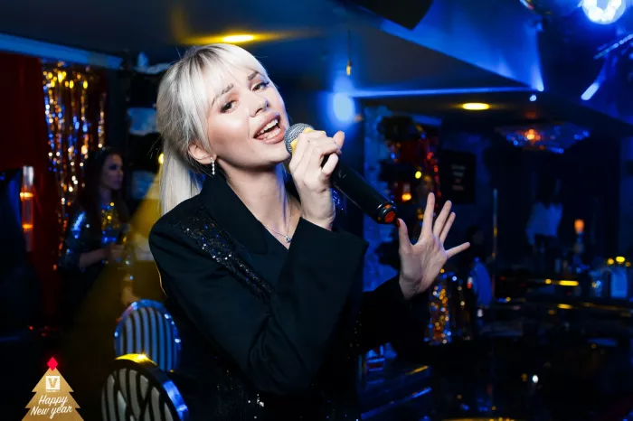 Караоке-клуб "Курилкин"