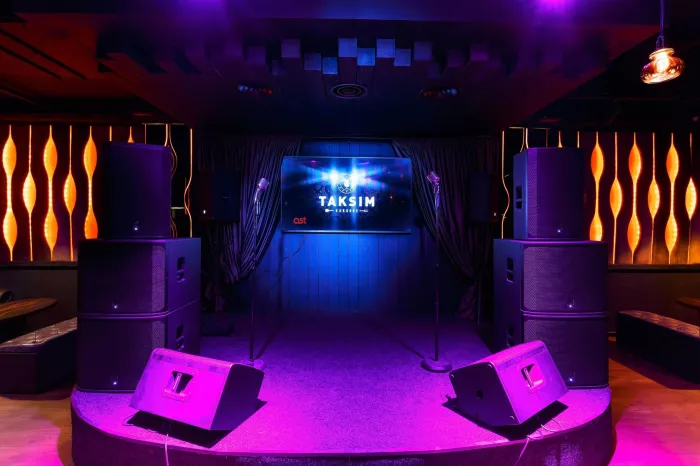 Караоке-клуб "Шестое чувство"