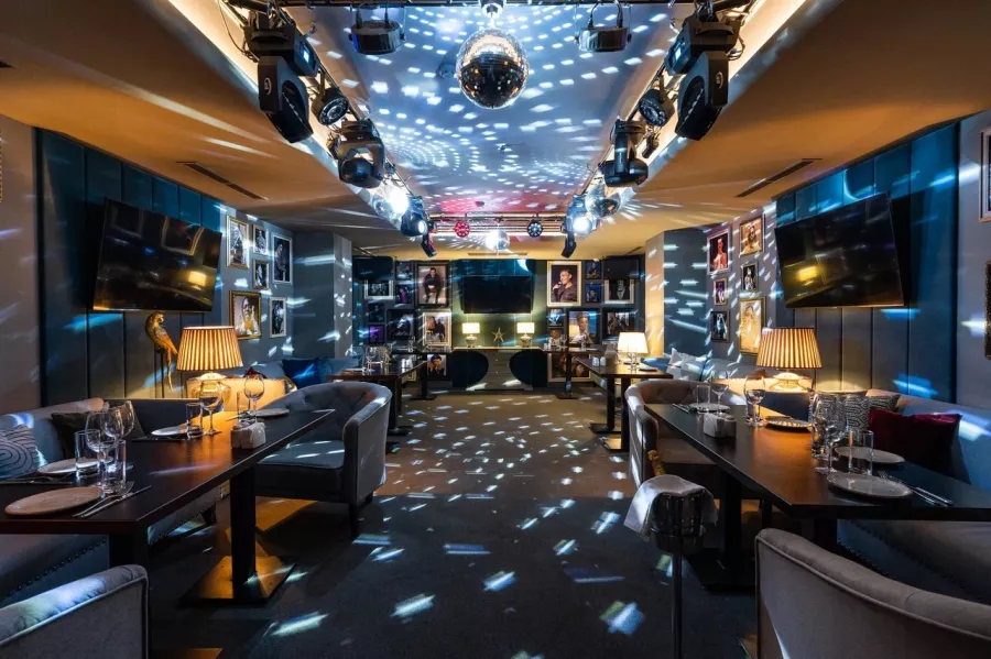 Караоке-клуб Трофей в Геленджике: Песни, Вечеринки, Музыка,