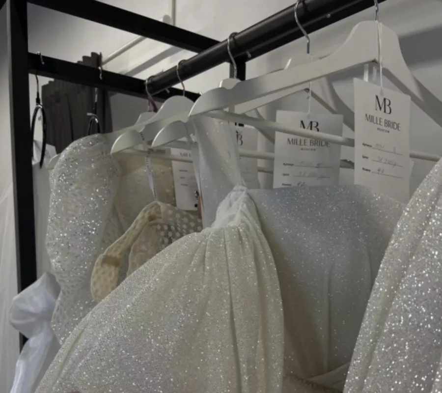 Свадебный салон Mille Bride в Москве: Свадебное платье, Вечернее платье, Свадебные аксессуары, Бракосочетание , Украшения , Для влюбленных, Невеста,