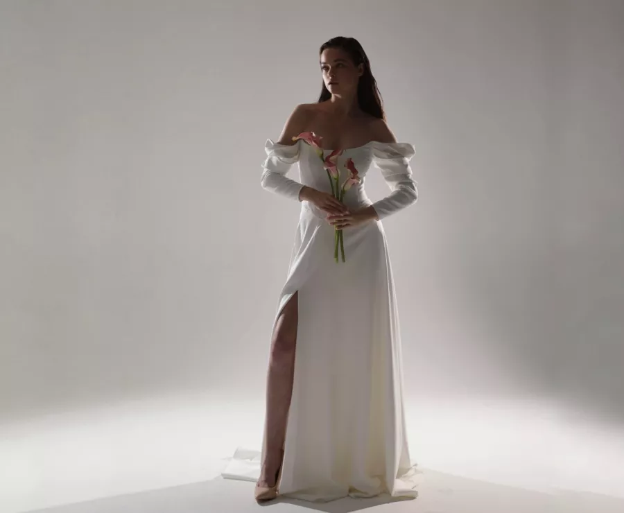 Свадебный салон Almost Wife в Москве: Для влюбленных, Свадебный салон , Невеста , Свадебное платье , Свадьба,