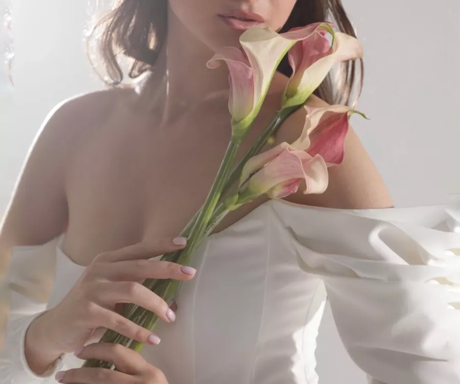 Свадебный салон Almost Wife в Москве: Для влюбленных, Свадебный салон , Невеста , Свадебное платье , Свадьба,