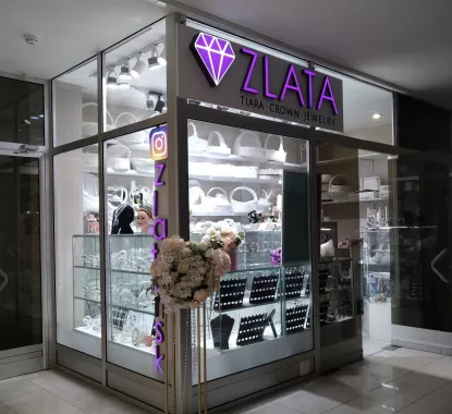 Магазин свадебных украшений "Zlata"
